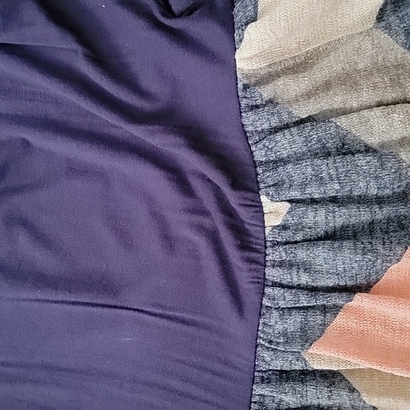 Dress - Picture 3 of 7